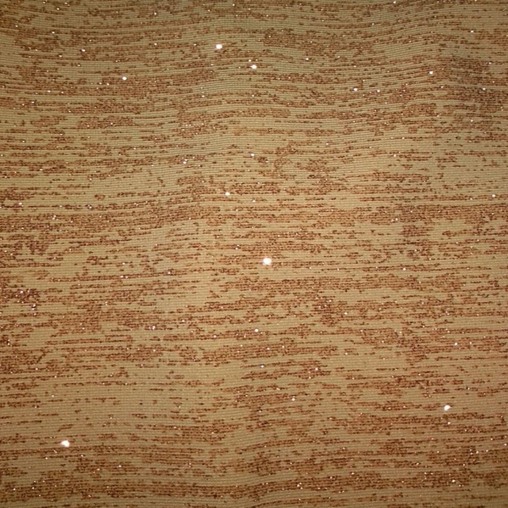 Rose colored glitter skirt - Picture 2 of 3